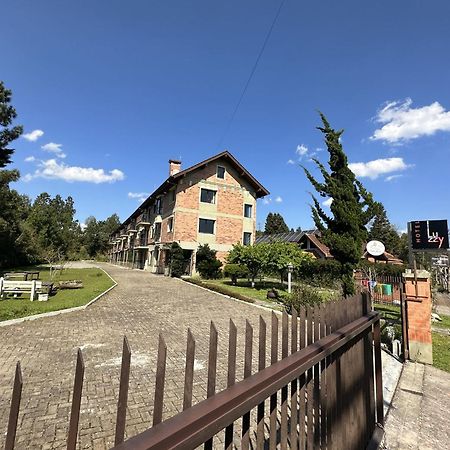 Luzzy Hotel Канела Екстер'єр фото