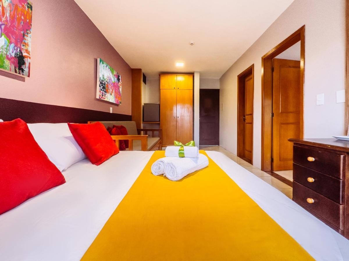 Luzzy Hotel Канела Екстер'єр фото