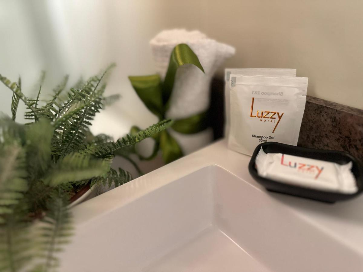 Luzzy Hotel Канела Екстер'єр фото