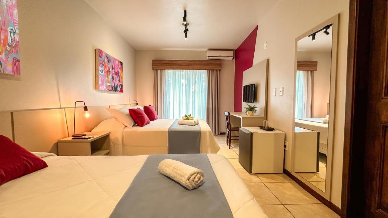 Luzzy Hotel Канела Екстер'єр фото