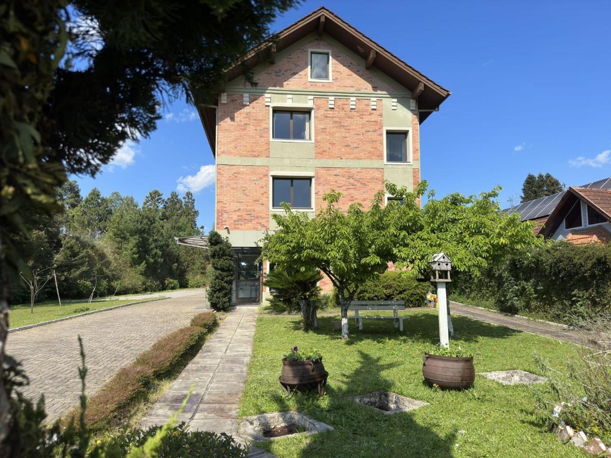 Luzzy Hotel Канела Екстер'єр фото
