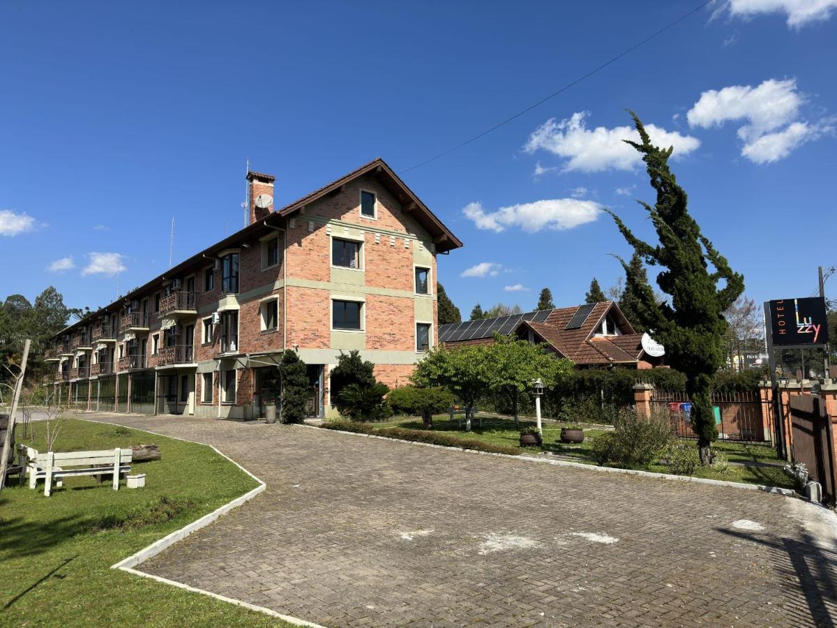 Luzzy Hotel Канела Екстер'єр фото