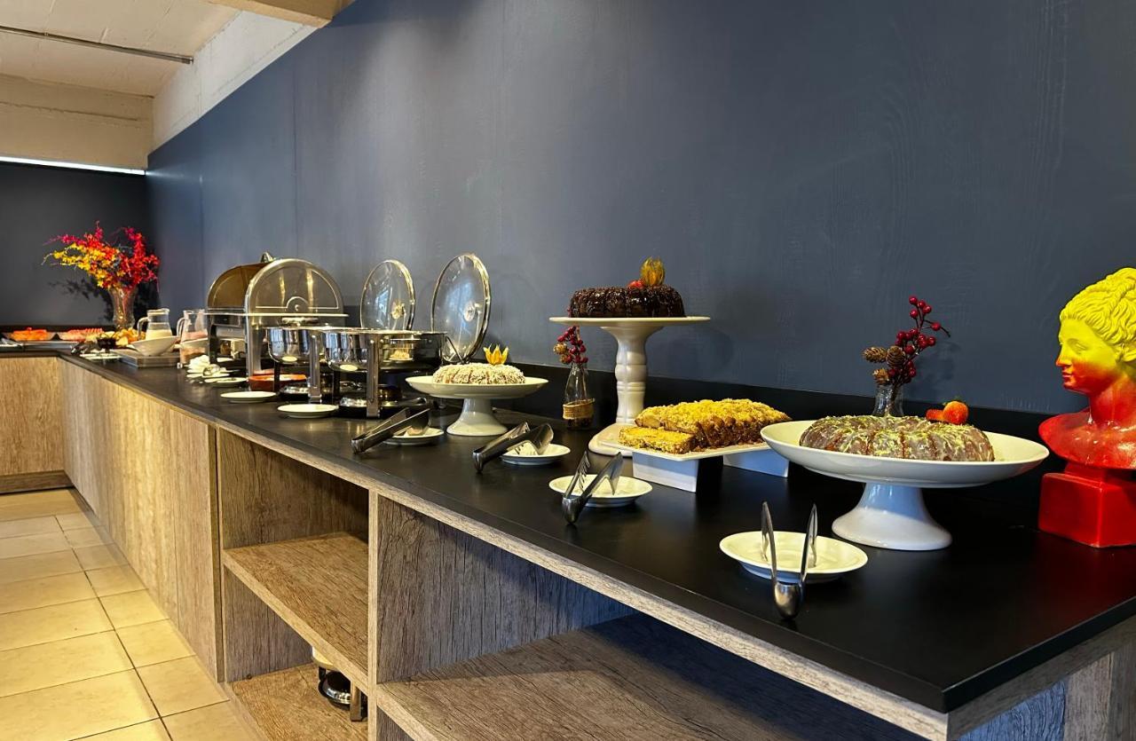 Luzzy Hotel Канела Екстер'єр фото