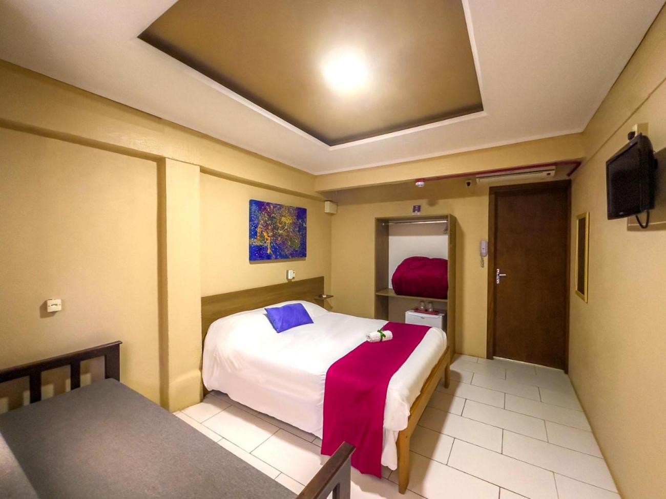 Luzzy Hotel Канела Екстер'єр фото